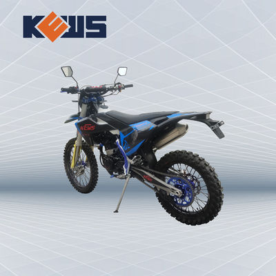 NC300'lerde Husq Model K18 Efi Euro 4 Uyumlu Yolda Motosikletler 300CC Motosiklet