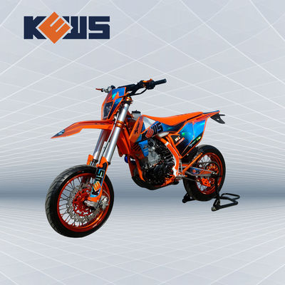 Kews Marka K16 Model NC450 Efi Süper Motard Motosikletlerde 120KM/H