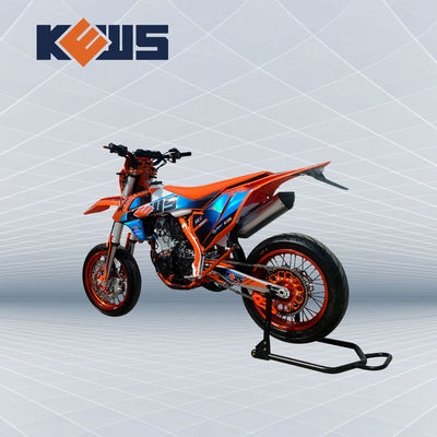Kews Marka K16 Model NC450 Efi Süper Motard Motosikletlerde 120KM/H