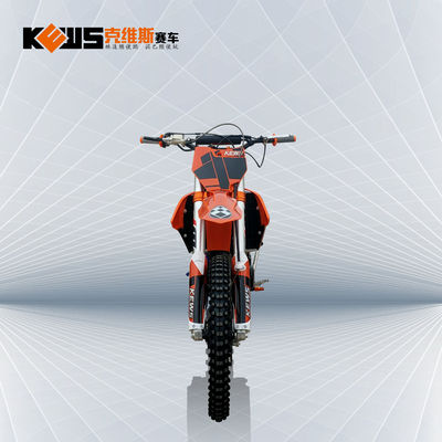 CBS300 Efi ve Karbüratörlü İki Versiyonlu Su Soğutmalı Motor Kırmızı Motokros Bisikleti