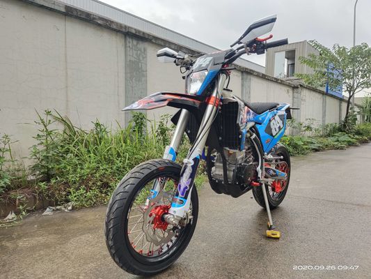 Dört Zamanlı Su Soğutmalı Motor NC450 Süper Motard Motosikletler Supermoto Bisikletler