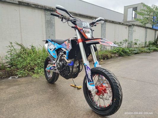 Dört Zamanlı Su Soğutmalı Motor NC450 Süper Motard Motosikletler Supermoto Bisikletler