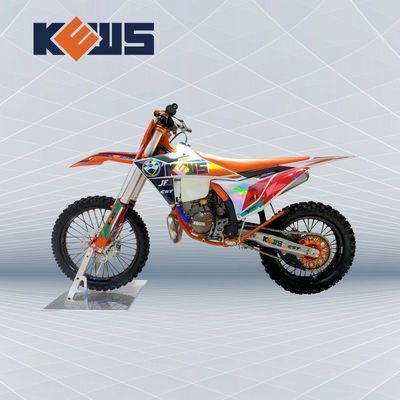 Karbüratörle çalışan 250 cc Suyla soğutulmuş 2 darbelik Motocross CDI yanması ve isteğe bağlı çıkartmalar ile