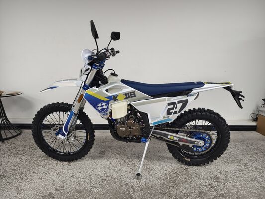 KEWS K27-YBS300 300 cc Sıvı soğutmalı Enduro Motosikleti Ekstrem off-road performansı için ayarlanabilir süspansiyonla