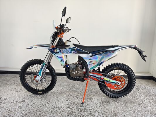 KEWS k23 R-edition 4 Stroke Enduro Motorcycle with 21.0 kW Power Output 25.0 N*m Max Torque and 140 km/h Top Speed